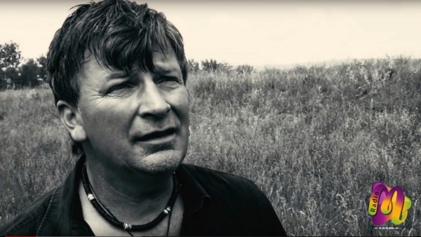 George "Was machsch du h&uuml;t Nacht?"